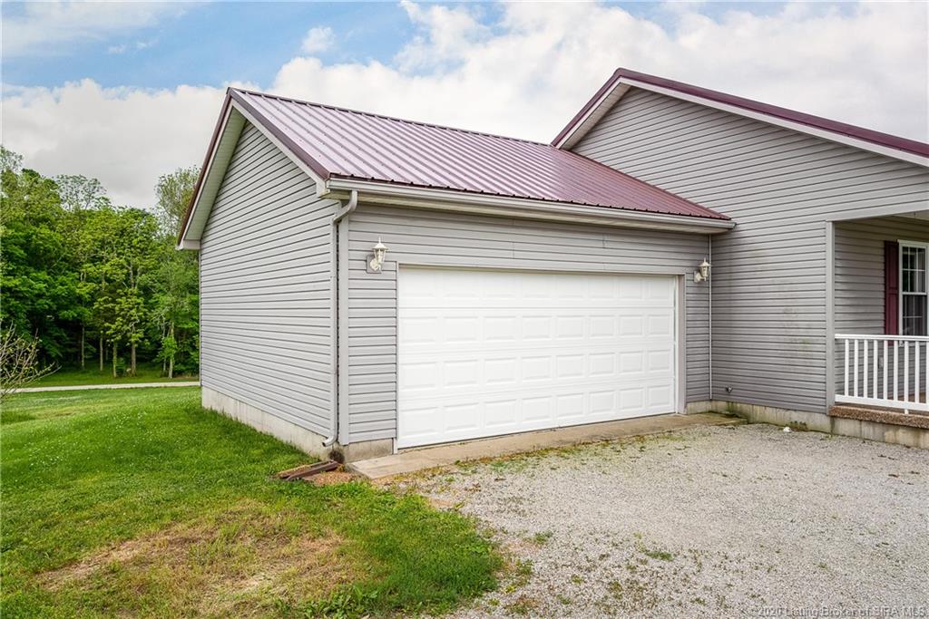 16512 Clapp Road Otisco, IN 47163 - Photo 4 of 46