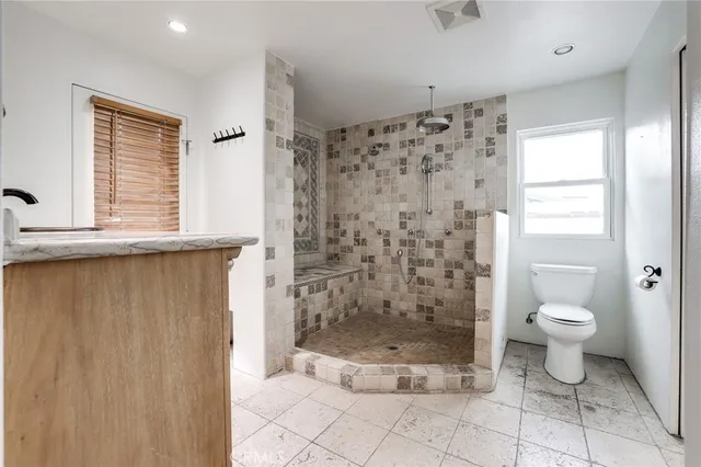 $3,995 | 9752 West Harle Avenue, Anaheim, CA 92804