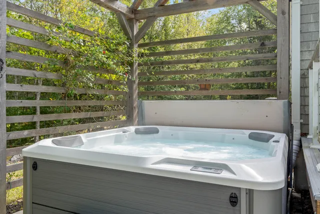 $2,149,000 | 68 Narrows Way, Georgetown, ME 04548