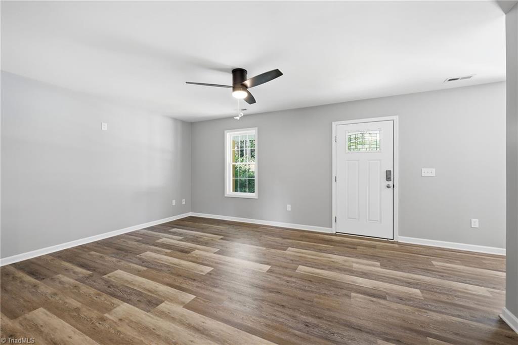 323 4th Street High Point, NC 27260 - Photo 12 of 33