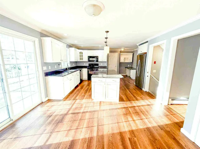 $550,000 | 125 Ridgeview Drive, Veazie, ME 04401