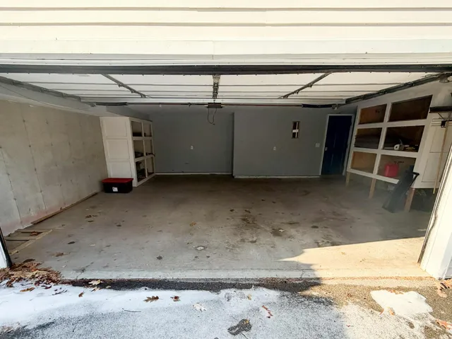 $550,000 | 125 Ridgeview Drive, Veazie, ME 04401