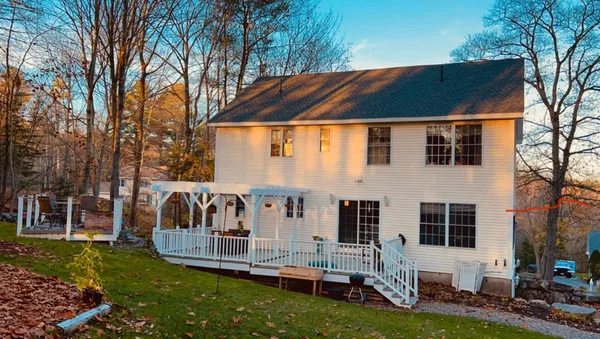 $550,000 | 125 Ridgeview Drive, Veazie, ME 04401