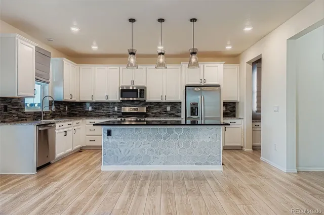 $589,000 | 300 North Patsburg Street, Aurora, CO 80018