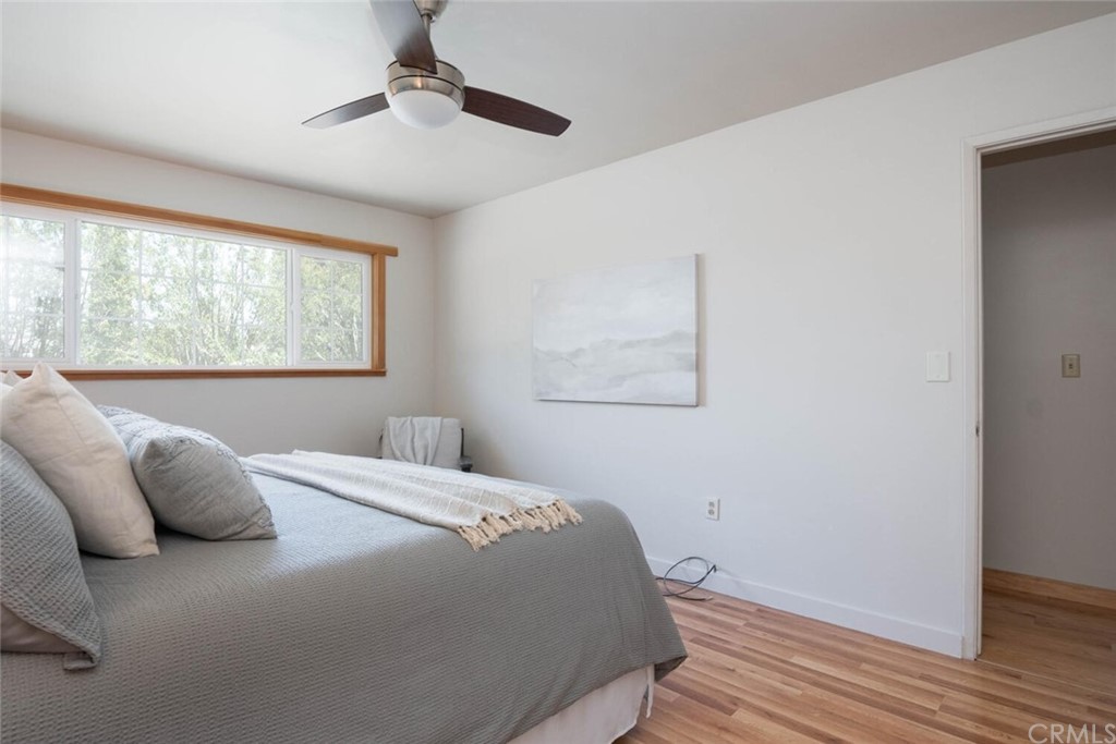 4312 Stable Lane Chico, CA 95973 - Photo 23 of 50 a bedroom with a bed and a window