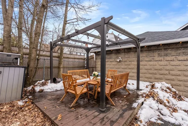 $3,950 | 45 Quincy Street, Unit 2, Medford, MA 02155