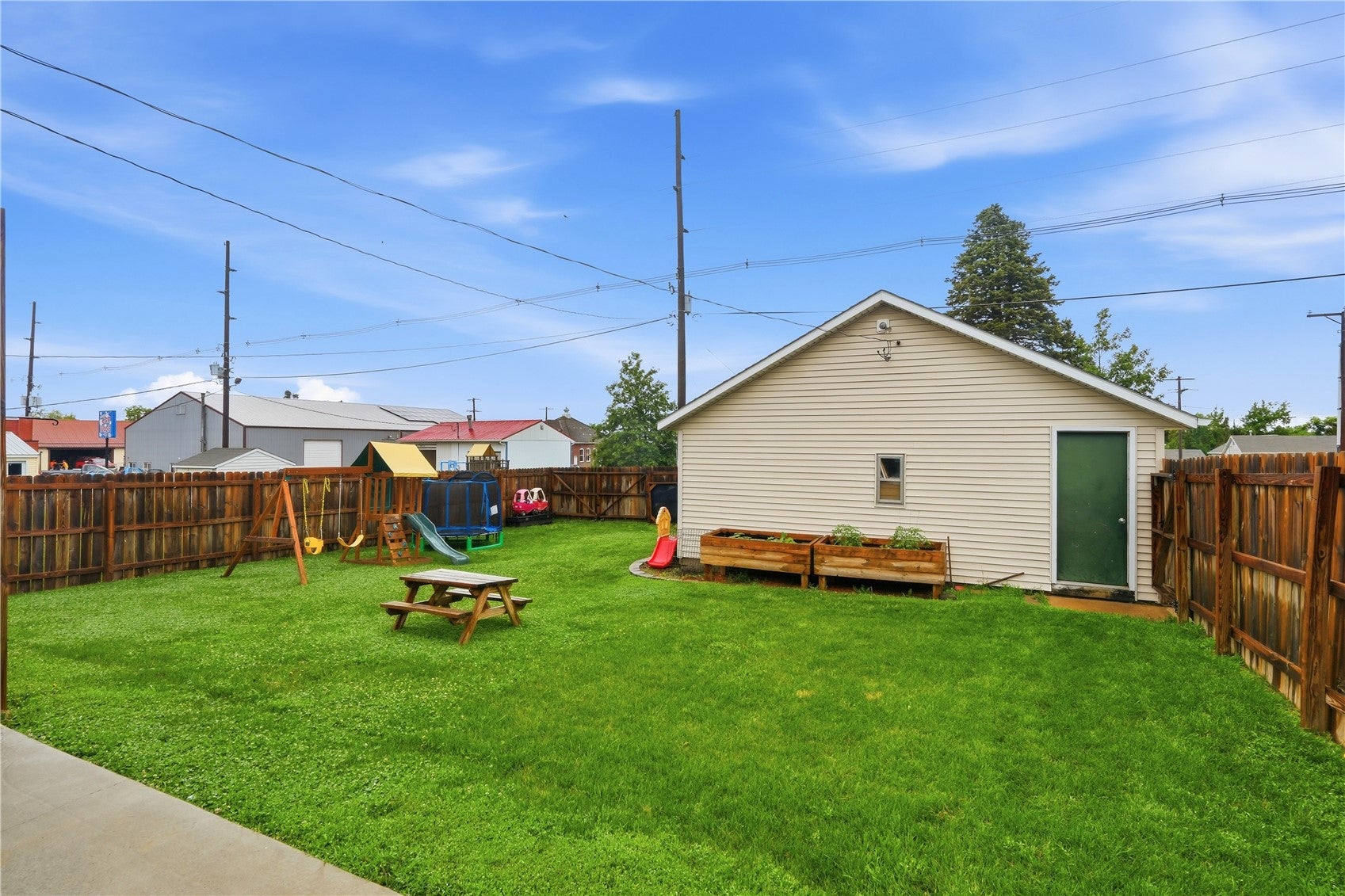 502 3rd Street Victor, IA 52347 - Photo 25 of 30 Gallery Image 25