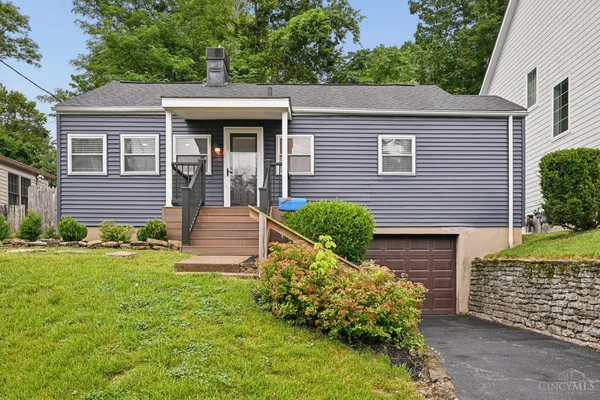 $429,900 | 3395 Ault View Avenue, Cincinnati, OH 45208