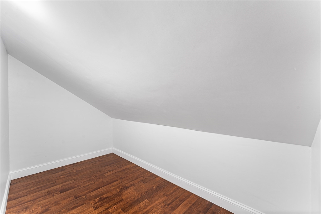 70 Edgehill Road Winthrop, MA 02152 - Photo 18 of 40