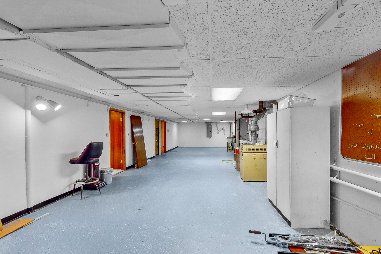 2100 Burr Oak Drive Glenview, IL 60025 - Photo 35 of 38 a view of a room with gym equipment
