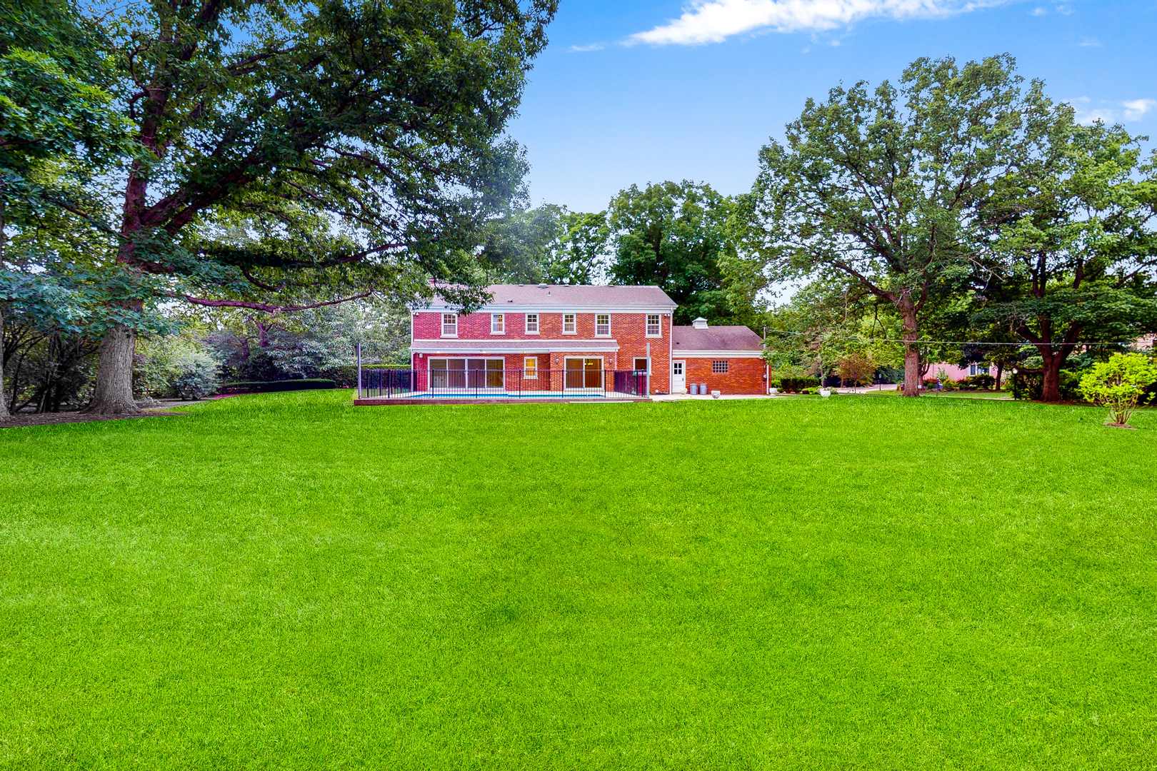 2100 Burr Oak Drive Glenview, IL 60025 - Photo 4 of 38 a view of a house with a big yard