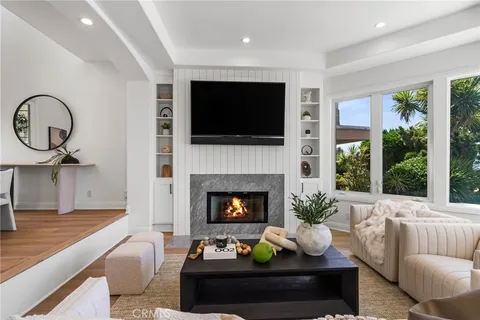 $7,995,000 | 2508 Ocean Boulevard, Corona del Mar, CA 92625