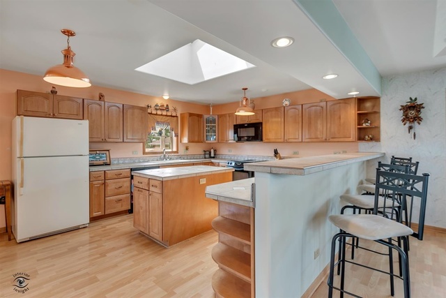 25210 South Schoolhouse Road Manhattan, IL 60442 - Photo 16 of 38 Gallery Image 16