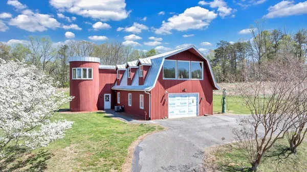 $299,900 | 103 Crestview Road, Wirtz, VA 24184