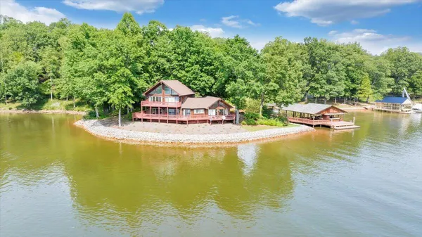 $299,900 | 103 Crestview Road, Wirtz, VA 24184