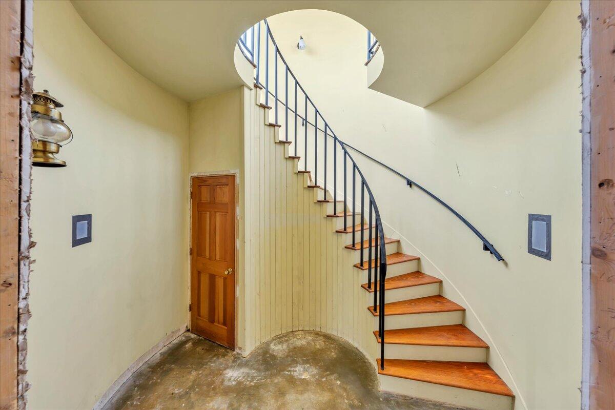 103 Crestview Road Wirtz, VA 24184 - Photo 6 of 32 23-MIB07437