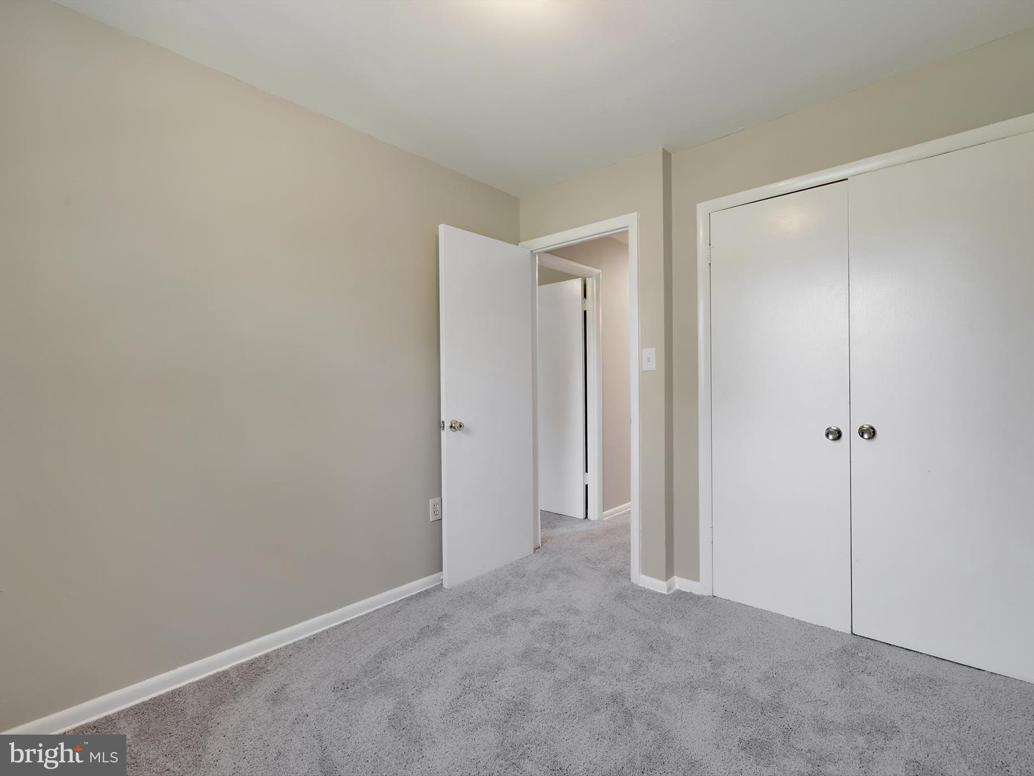 5109 Clacton Avenue, Unit 78 Suitland, MD 20746 - Photo 21 of 33 a view of an empty room