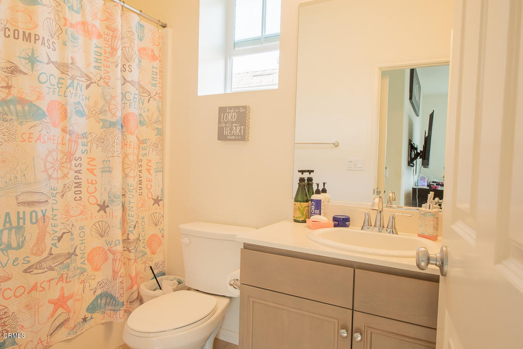 286 Stonegate Road Camarillo, CA 93010 - Photo 20 of 34 STONEGATE-21