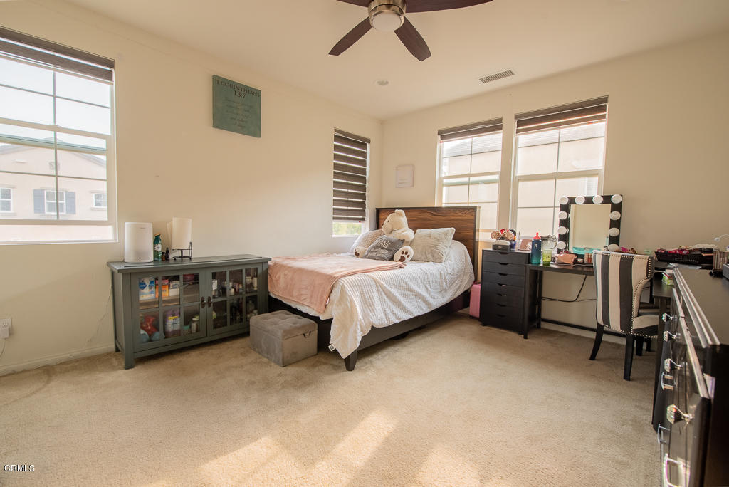 286 Stonegate Road Camarillo, CA 93010 - Photo 21 of 34 STONEGATE-22
