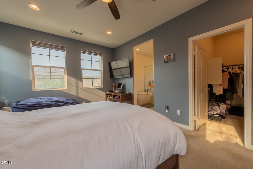 286 Stonegate Road Camarillo, CA 93010 - Photo 23 of 34 STONEGATE-16