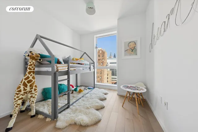 $4,975,000 | 150 East 23rd Street, Unit 17A | Gramercy