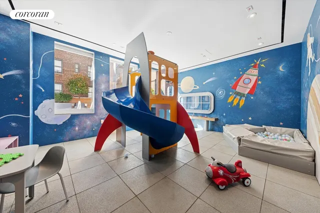 $4,975,000 | 150 East 23rd Street, Unit 17A | Gramercy