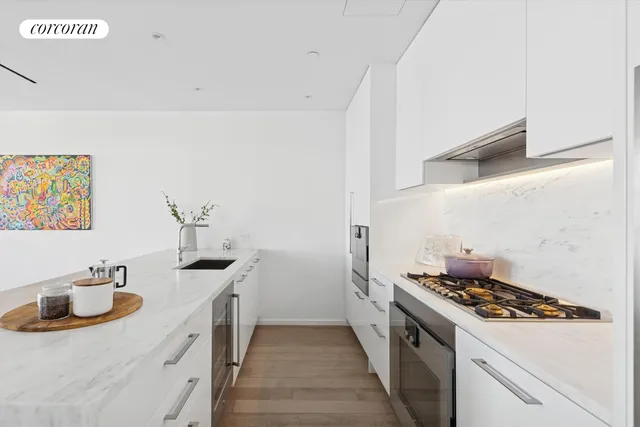 $4,975,000 | 150 East 23rd Street, Unit 17A | Gramercy