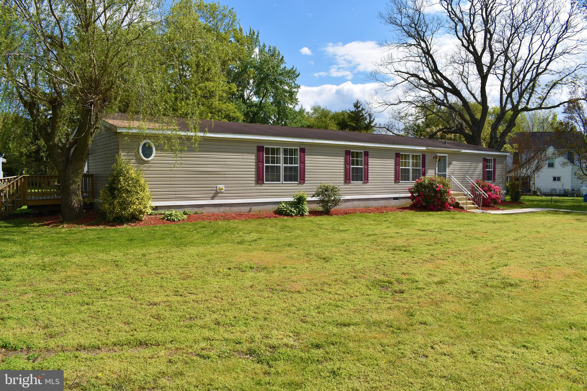 1650 Cypress Branch Road Magnolia, DE 19962 - Photo 2 of 34 a view of a house with backyard