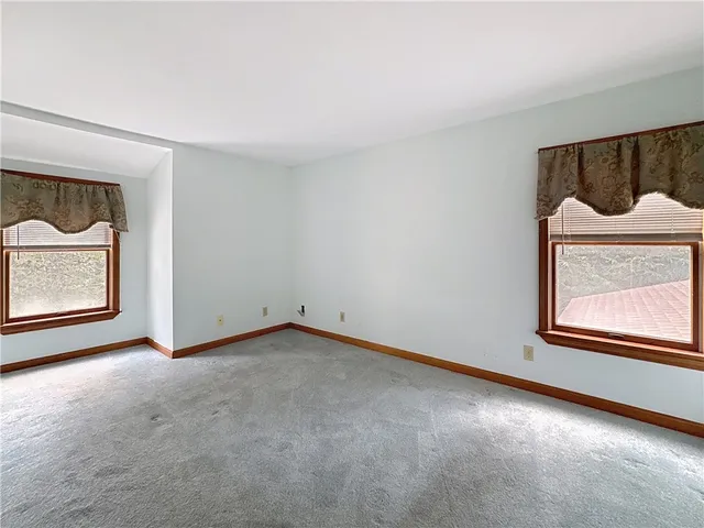 $579,000 | 82 Potter Hill Road, Westerly, RI 02891