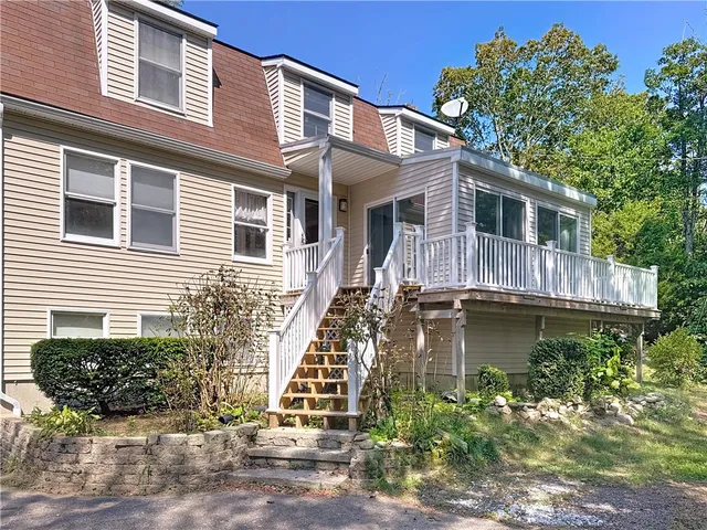$579,000 | 82 Potter Hill Road, Westerly, RI 02891