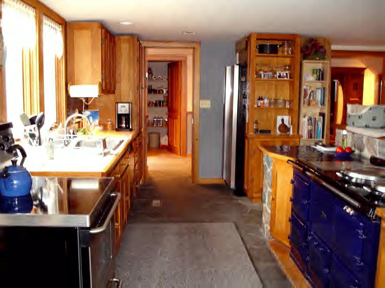 3243 County Route 9 Road Pittsfield, MA 01201 - Photo 4 of 10 Additional Photo