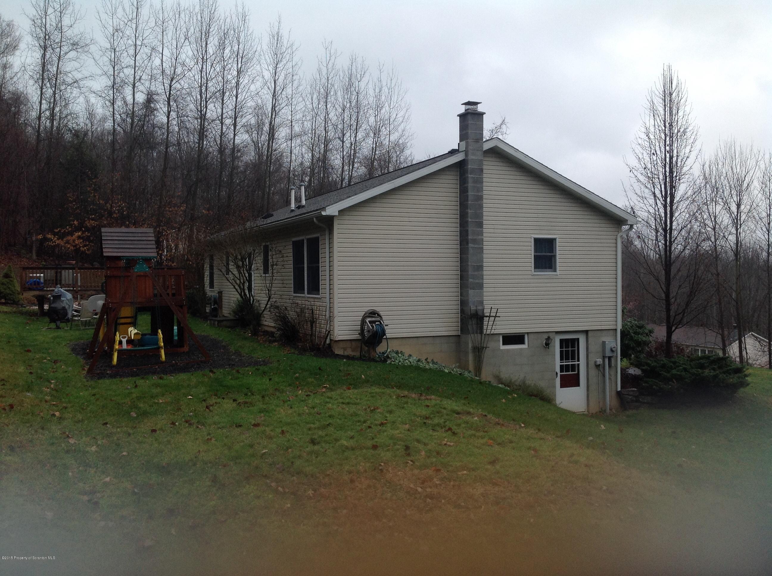 9 Woods Road Tunkhannock, PA 18657 - Photo 2 of 29 Side