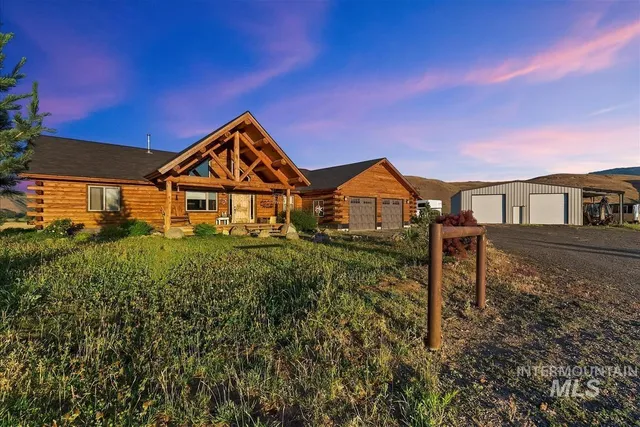 $1,759,000 | 1684 Stirrup Way, Council, ID 83612