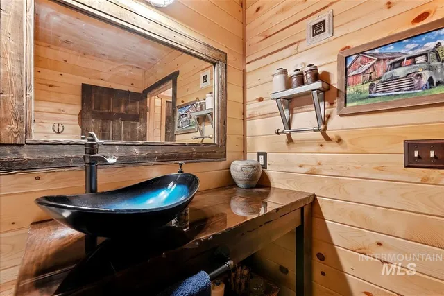 $1,759,000 | 1684 Stirrup Way, Council, ID 83612