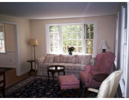 7 Sentinel Road Hingham, MA 02043 - Photo 2 of 8