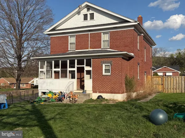 $235,000 | 327 North High Street, Romney, WV 26757