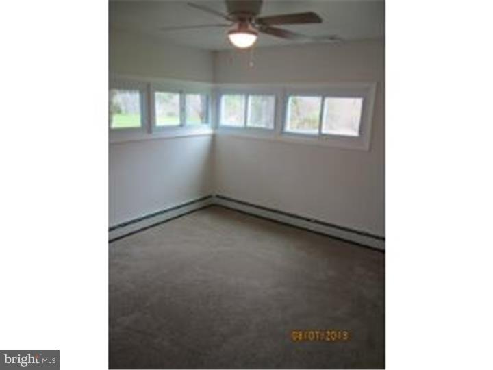 21 Gatewood Road Levittown, PA 19057 - Photo 14 of 22