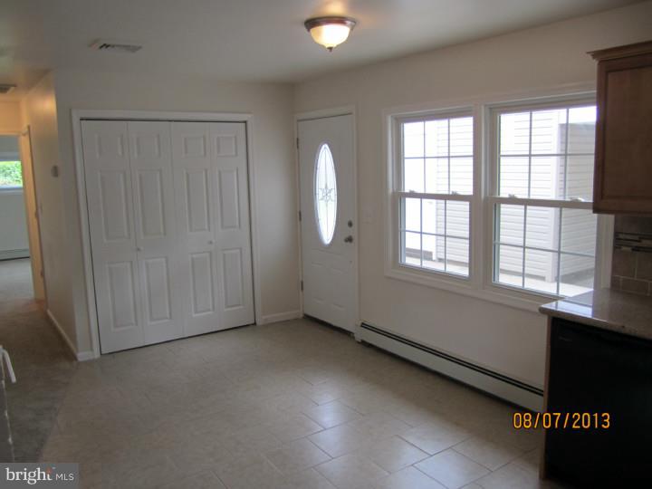 21 Gatewood Road Levittown, PA 19057 - Photo 10 of 22