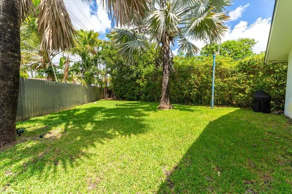 $19,950 | 20100 Northeast 20th Court, Miami, FL 33179