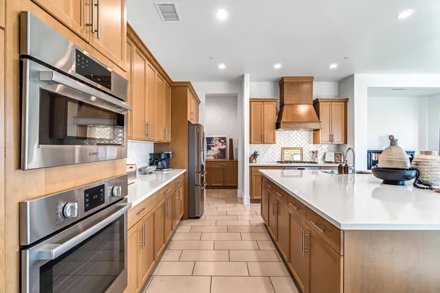 $885,000 | 1048 Treasure Hills Drive, Madera, CA 93636