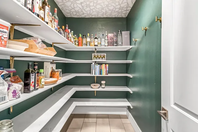 $885,000 | 1048 Treasure Hills Drive, Madera, CA 93636