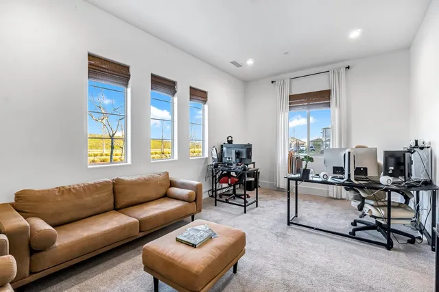 $885,000 | 1048 Treasure Hills Drive, Madera, CA 93636