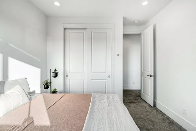 $885,000 | 1048 Treasure Hills Drive, Madera, CA 93636