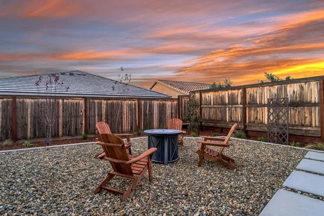 $885,000 | 1048 Treasure Hills Drive, Madera, CA 93636