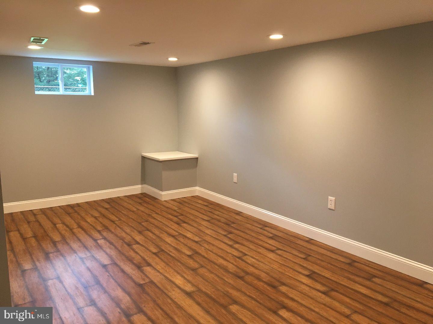 1909 Ritter Avenue Bristol, PA 19007 - Photo 17 of 21 Family Room