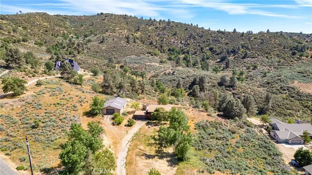$469,000 | 30771 Fox Ridge Court, Tehachapi, CA 93561