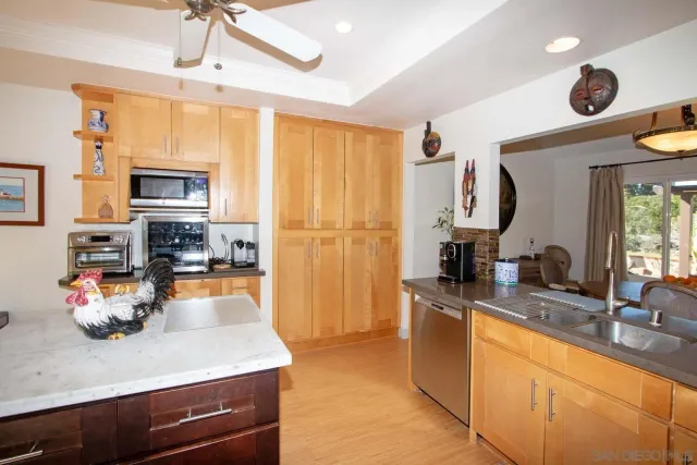 $1,125,000 | 17620 Caminito Chiclayo, San Diego, CA 92128