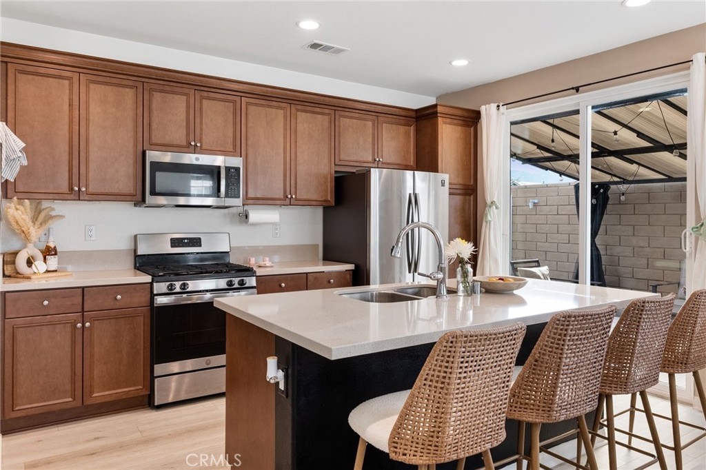 358 Hydrangea Street Fillmore, CA 93015 - Photo 18 of 63