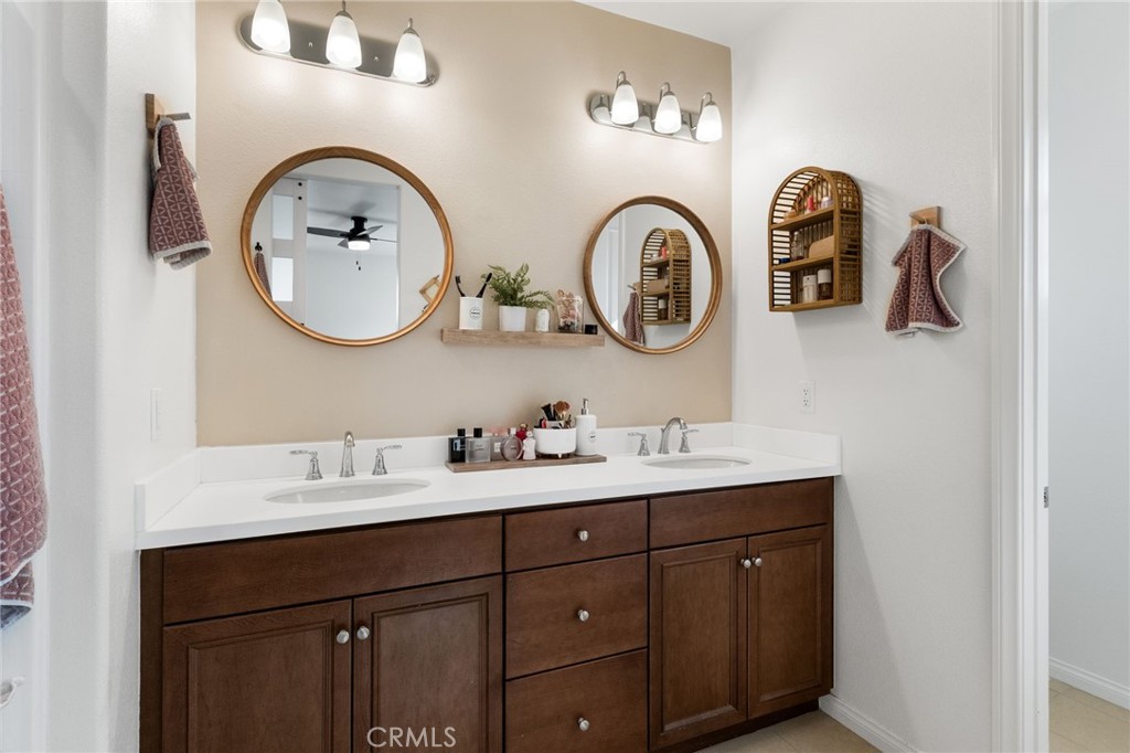 358 Hydrangea Street Fillmore, CA 93015 - Photo 28 of 63