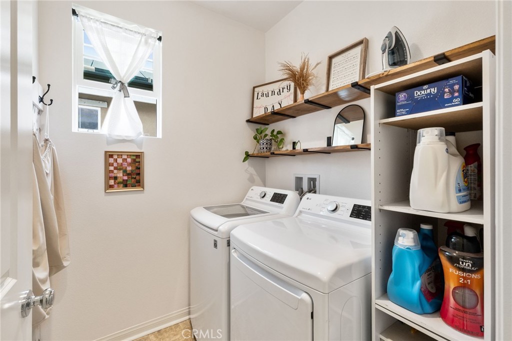 358 Hydrangea Street Fillmore, CA 93015 - Photo 31 of 63